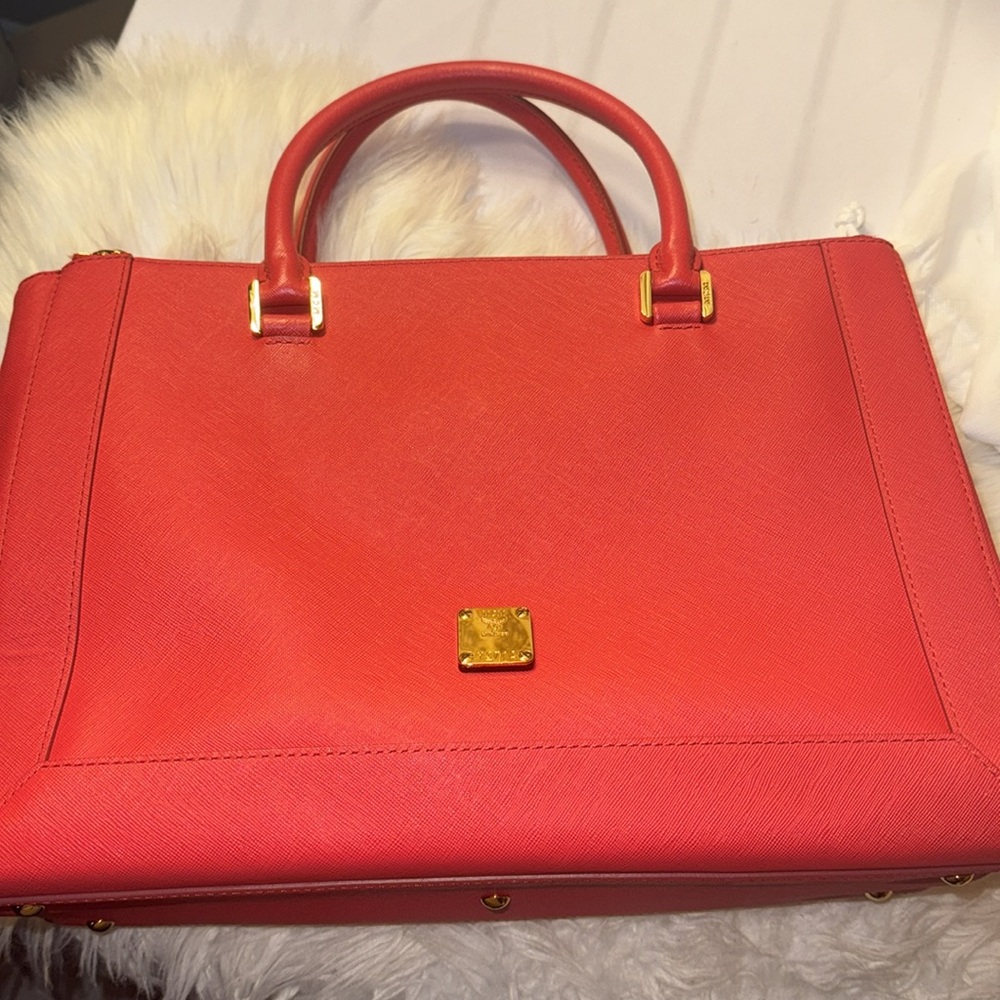 Authentic MCM Nouvo Saffiano Handbag missing Cross Body Strap EUC in Tomato Red - Picture 15 of 17